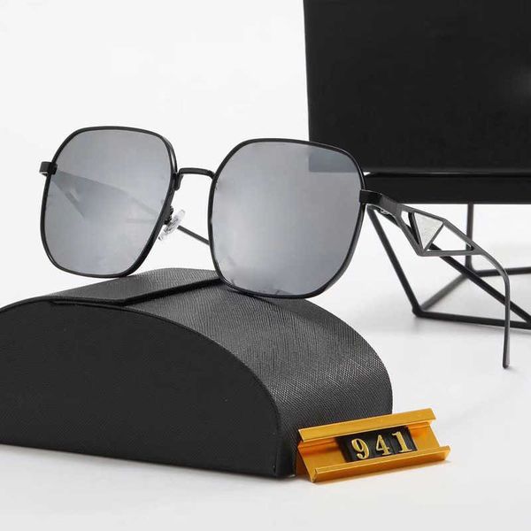 2023 new fashion sunglass luxury pc frame designer men women classic popular uv protection shading pattern lens sunglasses with 1e55, White;black
2023 new fashion sunglass luxury pc frame designer men women classic popular uv protection shading pattern lens sunglasses with 1e55, White;black