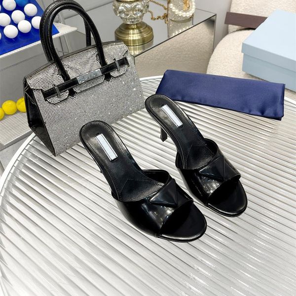 with box designer slippers black beige cowhide mule women's home flip-flops casual sandals summer high heel rubber sole
with box designer slippers black beige cowhide mule women's home flip-flops casual sandals summer high heel rubber sole