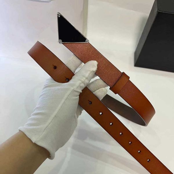 fashion classic belt women men luxury letter triangular buckle belts retro cow leather designer belt women's formal jeans dress waistba, Black;brown
fashion classic belt women men luxury letter triangular buckle belts retro cow leather designer belt women's formal jeans dress waistba, Black;brown