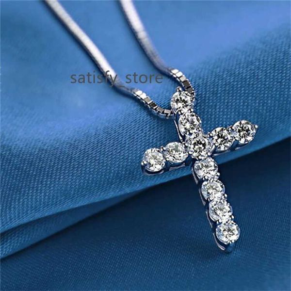 imported moissanite diamond custom hip-hop necklace cross diamond clavicle chain diamond pendant factory direct sales, Silver
imported moissanite diamond custom hip-hop necklace cross diamond clavicle chain diamond pendant factory direct sales, Silver