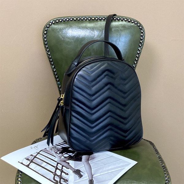 brand 24ss women's backpack shoulders bags solid wave pattern medium pu leather large capacity black red
brand 24ss women's backpack shoulders bags solid wave pattern medium pu leather large capacity black red