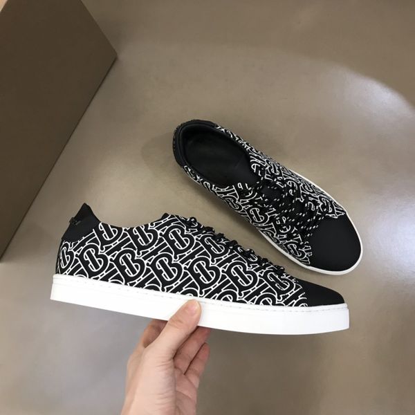 2023 leather platform oversized sole sneakers white black mens luxury velvet suede air cushion flat heel casual dress shoes size38-45rda0123
2023 leather platform oversized sole sneakers white black mens luxury velvet suede air cushion flat heel casual dress shoes size38-45rda0123