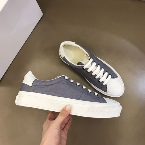 2023 the latest men's flat casual sports white shoes leather material comfortable upper feet soft soles versatile youthrda072, Black
2023 the latest men's flat casual sports white shoes leather material comfortable upper feet soft soles versatile youthrda072, Black