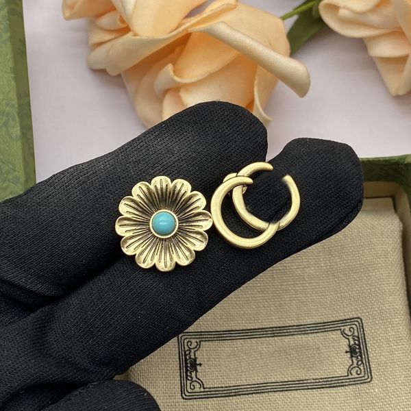 various vintage stud earrings luxury 925 silver designer earring letters jewelry women 18k plated diamond valentine wedding gifts double g e
various vintage stud earrings luxury 925 silver designer earring letters jewelry women 18k plated diamond valentine wedding gifts double g e