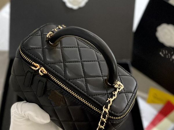 2023 new portable box bag lingge chain mobile phone bag popular korean exquisite crossbody bag
2023 new portable box bag lingge chain mobile phone bag popular korean exquisite crossbody bag