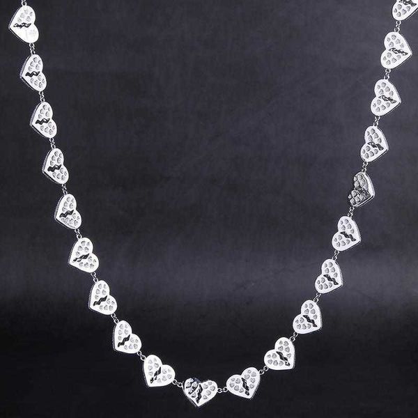 krkc co hip hop broken heart chain necklace micro paved cz charm cubic zirconia iced out broken heart necklace for coupless, Silver
krkc co hip hop broken heart chain necklace micro paved cz charm cubic zirconia iced out broken heart necklace for coupless, Silver