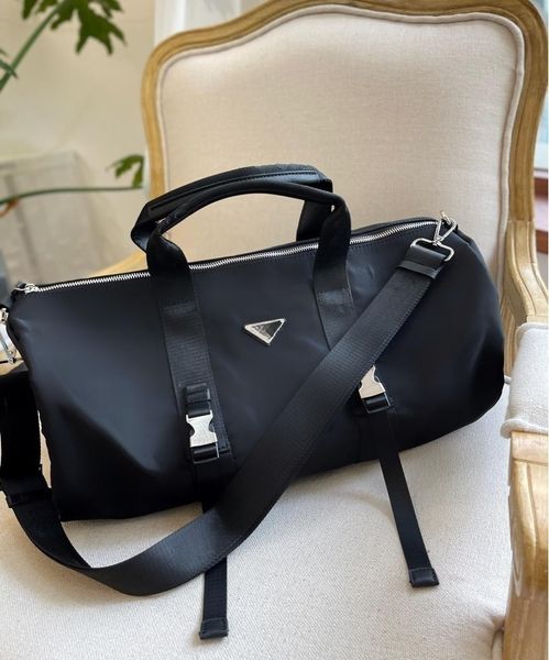 2023 new travel bag nylon high capacity airport bag tidy coffee lightweight spot casual bag men's and women's bag
2023 new travel bag nylon high capacity airport bag tidy coffee lightweight spot casual bag men's and women's bag