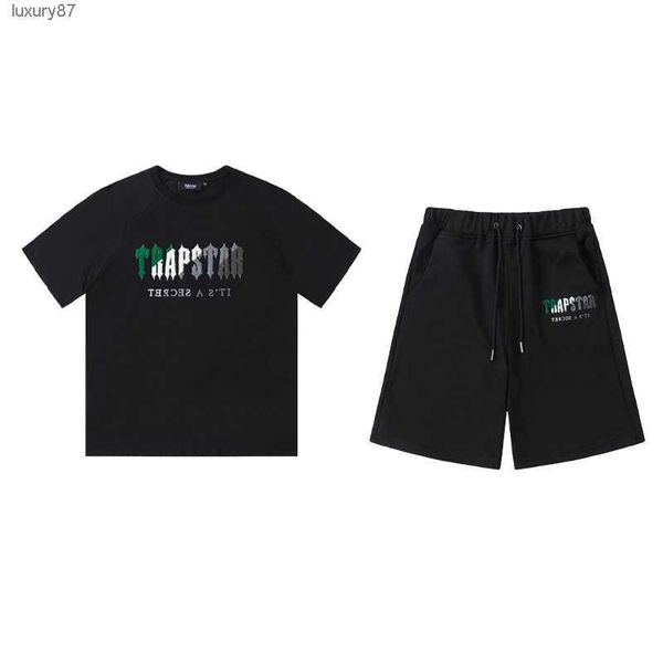 colors trapstar mens t shirt and short london street fashion brand suit casual sport shirts neck collar without labe, White;black
colors trapstar mens t shirt and short london street fashion brand suit casual sport shirts neck collar without labe, White;black