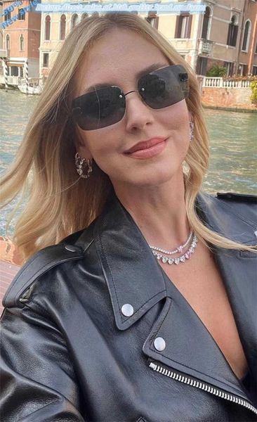 luxury brands design sunglasses 2023 new small fragrant sunglass ins network red same ch4104-b personalized fashion women, White;black
luxury brands design sunglasses 2023 new small fragrant sunglass ins network red same ch4104-b personalized fashion women, White;black