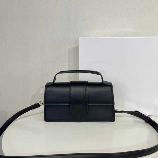 fashion luxury designer woman handbags ladies designers leather crossbody bags high grade quality
fashion luxury designer woman handbags ladies designers leather crossbody bags high grade quality