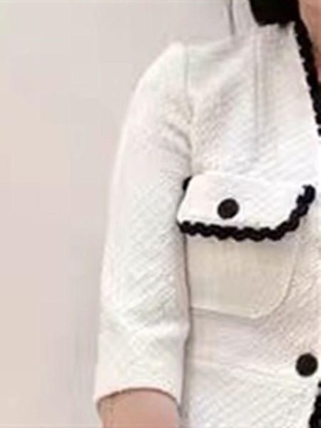 dresses contrast lacework mini dress for ladies singlebreasted long sleeve women elegant slim 2022 spring summer short robe with pocket, Black;gray
dresses contrast lacework mini dress for ladies singlebreasted long sleeve women elegant slim 2022 spring summer short robe with pocket, Black;gray