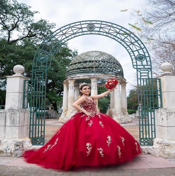 red crytal ball gown quinceanera dresses hollow back sweep train beads appliques girls prom party gowns for sweet 15 vestidos de q1327168, Blue;red
red crytal ball gown quinceanera dresses hollow back sweep train beads appliques girls prom party gowns for sweet 15 vestidos de q1327168, Blue;red