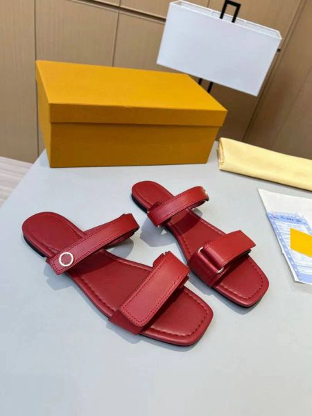 casual shoes classic slippers slide brand designers fashion leisure flat sandal women luis slippers summer vuttonity flip flops l11, Black
casual shoes classic slippers slide brand designers fashion leisure flat sandal women luis slippers summer vuttonity flip flops l11, Black