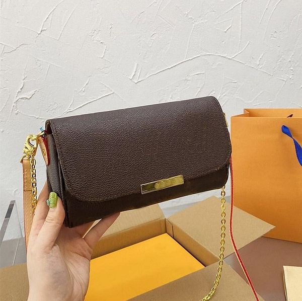 2022 chain crossbody bags enevelope clutch women handbag genuine leather long strap shoulder bag hardware flap handba jude xlhs, Red;black
2022 chain crossbody bags enevelope clutch women handbag genuine leather long strap shoulder bag hardware flap handba jude xlhs, Red;black