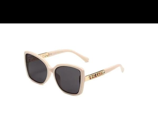 designer sunglasses fashion sunscreen luxury sunglasses for men women beach shading uv protection polarized glasses trendy gift with 0772ver, White;black
designer sunglasses fashion sunscreen luxury sunglasses for men women beach shading uv protection polarized glasses trendy gift with 0772ver, White;black