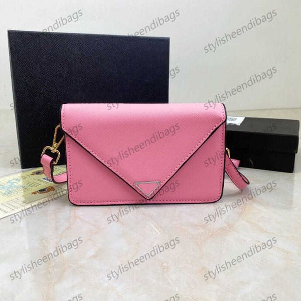 stylisheendibags day packs grils envelope cross pattern solid color flip chain fashion versatile women's one shoulder crossbody bag
stylisheendibags day packs grils envelope cross pattern solid color flip chain fashion versatile women's one shoulder crossbody bag