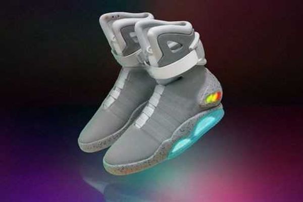 2023 new boots automatic laces air mag sneakers marty mcfly's led outdoor shoes man back to the future glow in the dark gray boots mcfl, Black 
2023 new boots automatic laces air mag sneakers marty mcfly's led outdoor shoes man back to the future glow in the dark gray boots mcfl, Black