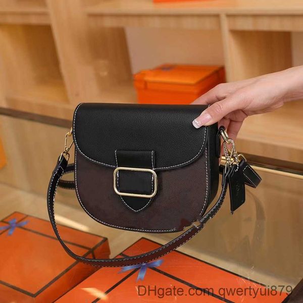 day packs brand day packs 24ss women's handbag wholesale splicing contrast color fashion grils trendy bag id qwertyui879
day packs brand day packs 24ss women's handbag wholesale splicing contrast color fashion grils trendy bag id qwertyui879