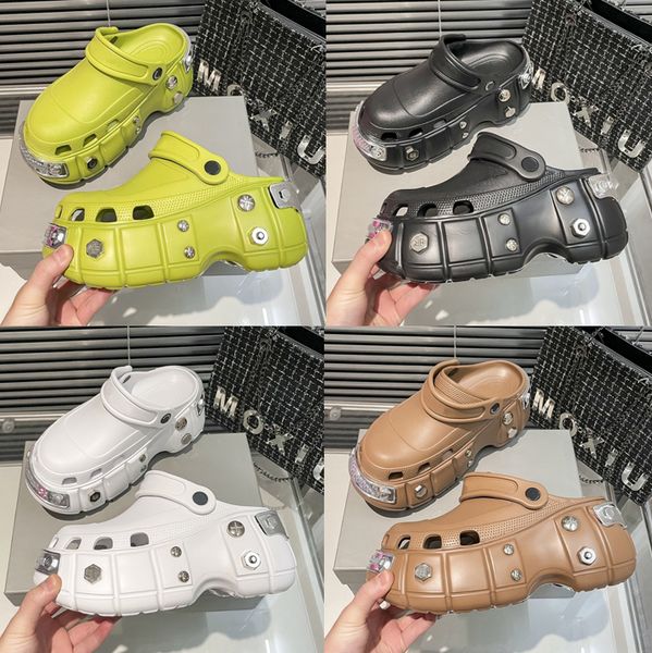 2023 r shoes paris men women slippers punk style slides flip flops beach sandals rubber rivet slide size 35-44, Black
2023 r shoes paris men women slippers punk style slides flip flops beach sandals rubber rivet slide size 35-44, Black