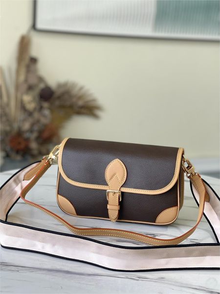 5a designers classic diane satchel bag strap embossed leather cream full black houlder bags vintage cross body
5a designers classic diane satchel bag strap embossed leather cream full black houlder bags vintage cross body