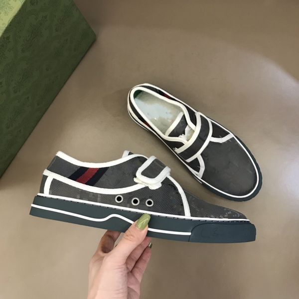 2023 original luxury design casual couple men women thick bottom platform sneakers white dress shoes size38-45rda099, Black
2023 original luxury design casual couple men women thick bottom platform sneakers white dress shoes size38-45rda099, Black