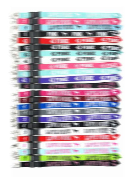 classic 25mm designer keychains wide fashion strap clothing lanyard detachable love keychain pink for bags iphone x 13 bags camera badge dhg, Silver
classic 25mm designer keychains wide fashion strap clothing lanyard detachable love keychain pink for bags iphone x 13 bags camera badge dhg, Silver
