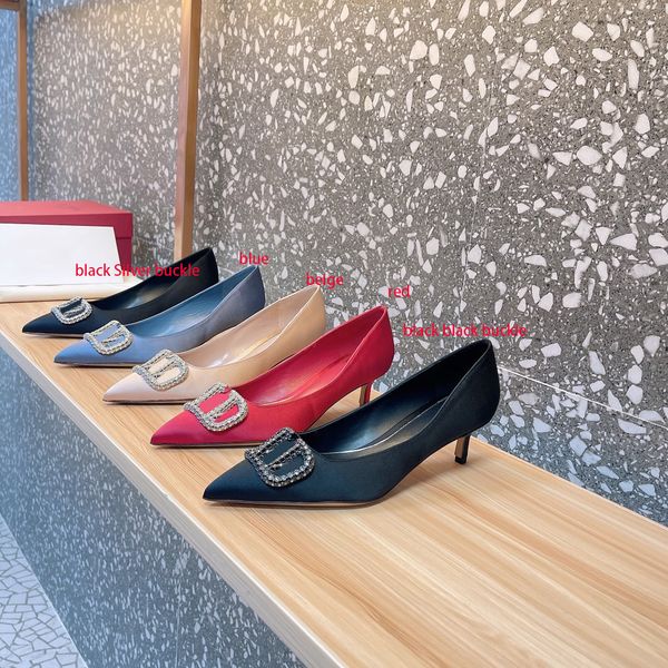 2023 new luxury sandals high-heel designers shoe paris dress classics women heels black golden fashion wedding bottoms heel-height 4 cm 8 cm
2023 new luxury sandals high-heel designers shoe paris dress classics women heels black golden fashion wedding bottoms heel-height 4 cm 8 cm
