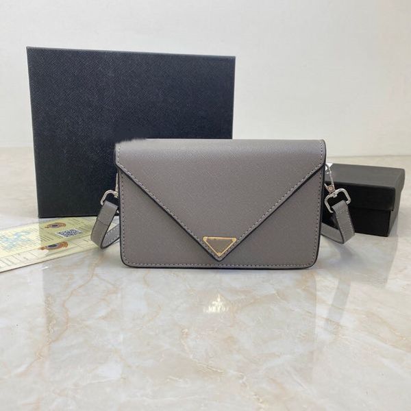 brand day packsb 23ss multicolour grils envelope bag cross pattern solid color flip chain bag fashion versatile women's one shoulder cr
brand day packsb 23ss multicolour grils envelope bag cross pattern solid color flip chain bag fashion versatile women's one shoulder cr