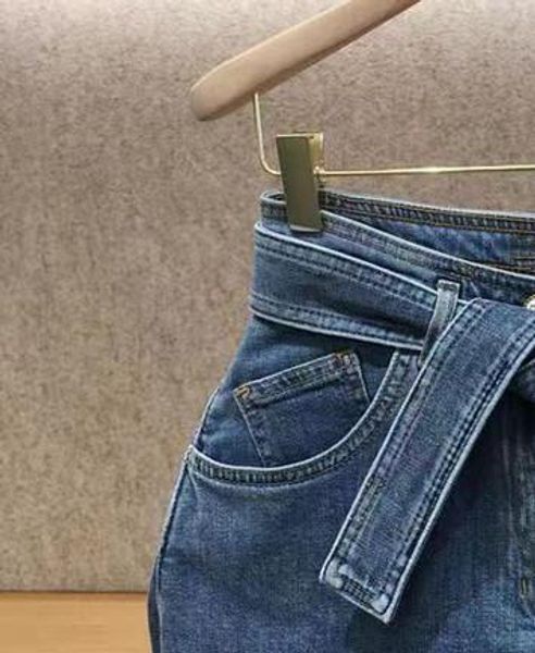 jeans women's laceup denim shorts solid color casual sashes female simple jeans 2021 summer, Blue
jeans women's laceup denim shorts solid color casual sashes female simple jeans 2021 summer, Blue