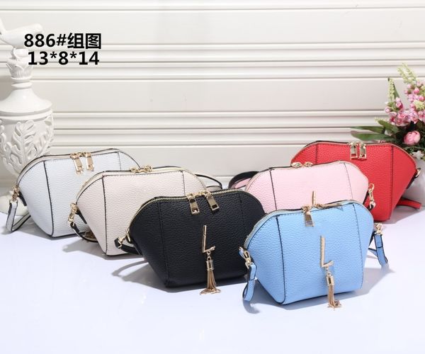 channel flap trendy cc bag 25cm handbag crossbody vintage quilted purse genuine leather handle chain gold metallic designer woman expensive
channel flap trendy cc bag 25cm handbag crossbody vintage quilted purse genuine leather handle chain gold metallic designer woman expensive
