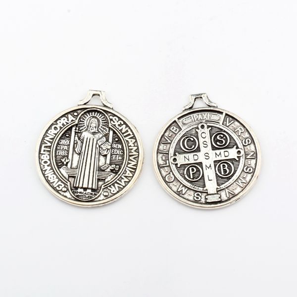15pcs alloy tudomro st benedict medals charm pendants for jewelry making diy handmade craft a-484, Bronze;silver
15pcs alloy tudomro st benedict medals charm pendants for jewelry making diy handmade craft a-484, Bronze;silver