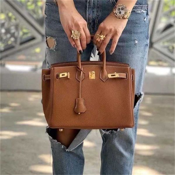 5a totes h brand birkins handbag leather bags spring summer leather messenger bag large capacity shoulder tote q qqqq
5a totes h brand birkins handbag leather bags spring summer leather messenger bag large capacity shoulder tote q qqqq