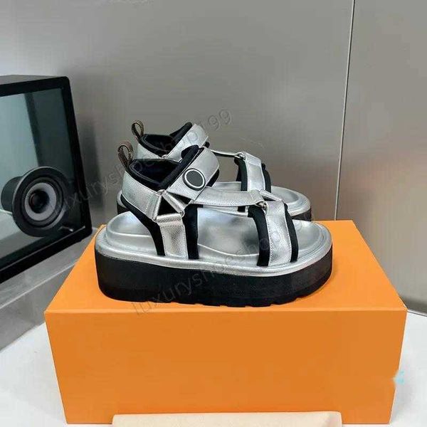 2023-luxury genuine leather sandals and slippers designer women's sandals thick sole sling with buckle ankle strap mule flat shoes, Black
2023-luxury genuine leather sandals and slippers designer women's sandals thick sole sling with buckle ankle strap mule flat shoes, Black
