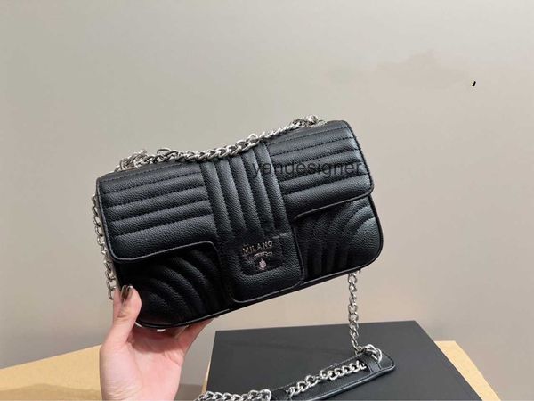evening designer bag women's bag 2023 fashion new korean version women's chain difference bag embroidery thread handheld crossbody
evening designer bag women's bag 2023 fashion new korean version women's chain difference bag embroidery thread handheld crossbody