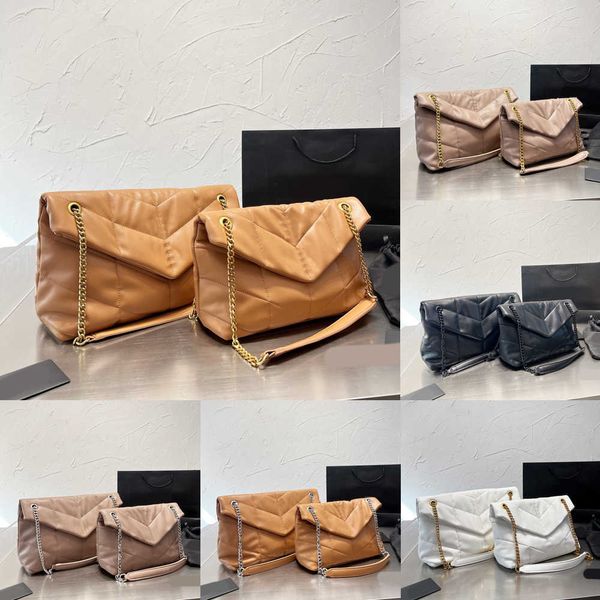 mirror quality designer bags women chain crossbody bags luxury handbag flip cloud leather messenger purses luxurious bag 230615
mirror quality designer bags women chain crossbody bags luxury handbag flip cloud leather messenger purses luxurious bag 230615