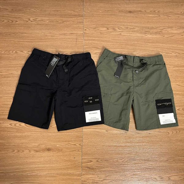2023 summer new fashion brand stone d workwear nylon waterproof casual shorts, White;black
2023 summer new fashion brand stone d workwear nylon waterproof casual shorts, White;black