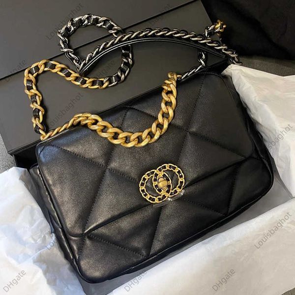 xiaoxiangfeng lingge cloud bag chain bag sheep leather cover bag genuine leather women's bag one shoulder crossbody bag women's ba
xiaoxiangfeng lingge cloud bag chain bag sheep leather cover bag genuine leather women's bag one shoulder crossbody bag women's ba