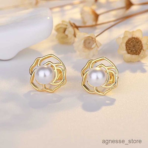stud luxury designer stud earrings for girls sweet rose silver needle ear rings earring earings earring jewelry r230619, Golden;silver
stud luxury designer stud earrings for girls sweet rose silver needle ear rings earring earings earring jewelry r230619, Golden;silver