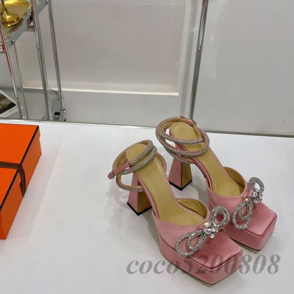women sandals square toe buckle strap women shoes butterfly-knot rhinestones genuine leather high heels party dress shoes, Black;white
women sandals square toe buckle strap women shoes butterfly-knot rhinestones genuine leather high heels party dress shoes, Black;white