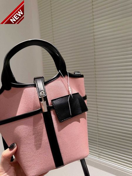 brand designer bags hes bag vegetable basket bag bucket bags handbags shoulder bag tote women's 2023 new fashion texture locking multif
brand designer bags hes bag vegetable basket bag bucket bags handbags shoulder bag tote women's 2023 new fashion texture locking multif