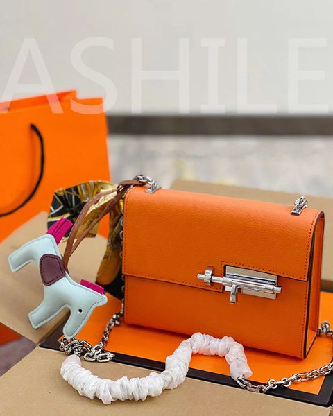 luxury desingers womens exquisire portanle haig quality cowhide portable women bags
luxury desingers womens exquisire portanle haig quality cowhide portable women bags