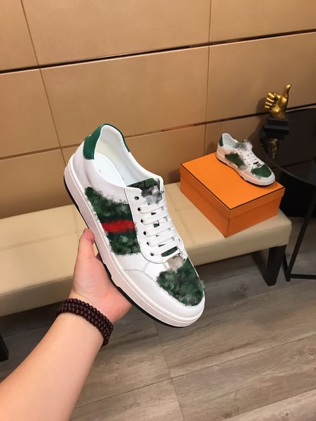 2023 the latest men's flat casual ports white shoes leather material comfortable upper feet soft soles versatile youth size35-41 hy0638, Black
2023 the latest men's flat casual ports white shoes leather material comfortable upper feet soft soles versatile youth size35-41 hy0638, Black