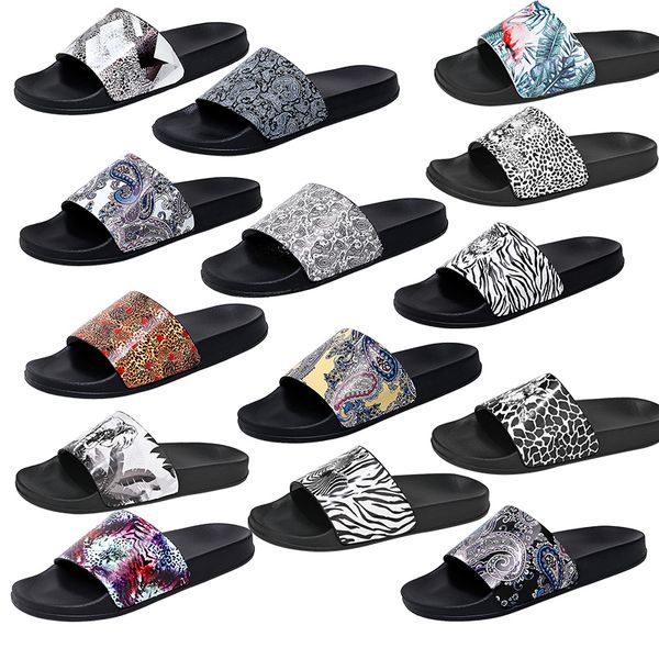 luxury brand designer men rubber slippers black white brocade print sandals anti-slip bathroom home shoes anti-odour beach shoes size 38-46
luxury brand designer men rubber slippers black white brocade print sandals anti-slip bathroom home shoes anti-odour beach shoes size 38-46