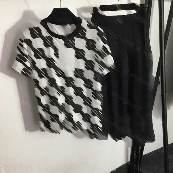 23ss skirt set womens designer clothing logo printed black and white check short-sleeved t-shirt logo printed dark chiffon mesh skirt sets w
23ss skirt set womens designer clothing logo printed black and white check short-sleeved t-shirt logo printed dark chiffon mesh skirt sets w