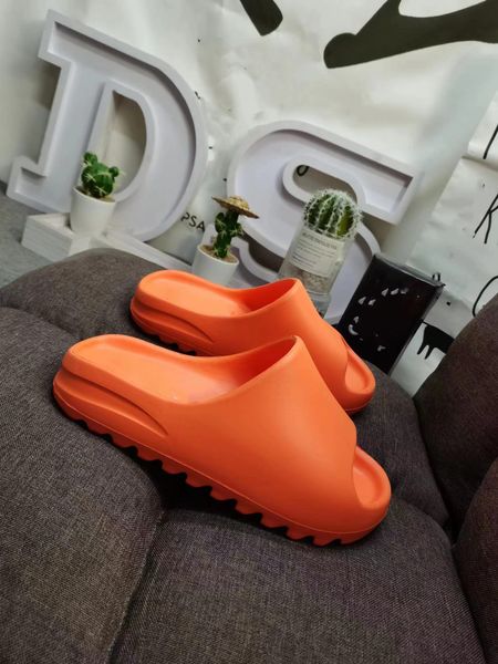 new anti-skid home slippers with increased sense of stepping on feces sandals slippers trend beach shoes washboard slippers for men's t, Black
new anti-skid home slippers with increased sense of stepping on feces sandals slippers trend beach shoes washboard slippers for men's t, Black