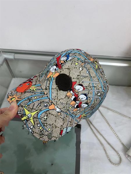 20ss designers baseball caps luxury baseball cap solid color letter duck tongue hats sports temperament hundred take couple casual travel su, Blue;gray
20ss designers baseball caps luxury baseball cap solid color letter duck tongue hats sports temperament hundred take couple casual travel su, Blue;gray
