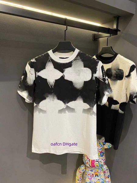 men's designer brand t-shirt men's t-shirt summer gradient print 100% cotton men's and women's casual t-shirt soft an, White;black
men's designer brand t-shirt men's t-shirt summer gradient print 100% cotton men's and women's casual t-shirt soft an, White;black