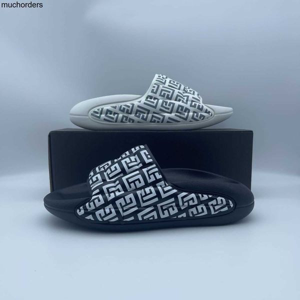 space 2023 spring summer slippers elevated thick sole leather pointed couple shoes bread shoes fashion slippers, Black
space 2023 spring summer slippers elevated thick sole leather pointed couple shoes bread shoes fashion slippers, Black