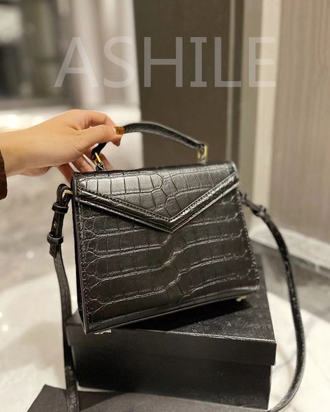designers fashion womens crossbody shoulder bags retro exquisite advanced sense quality women bag
designers fashion womens crossbody shoulder bags retro exquisite advanced sense quality women bag