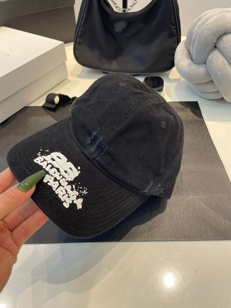ball caps designer bb baseball cap men women fashion graffiti embroidered letters casquette, Blue;gray
ball caps designer bb baseball cap men women fashion graffiti embroidered letters casquette, Blue;gray